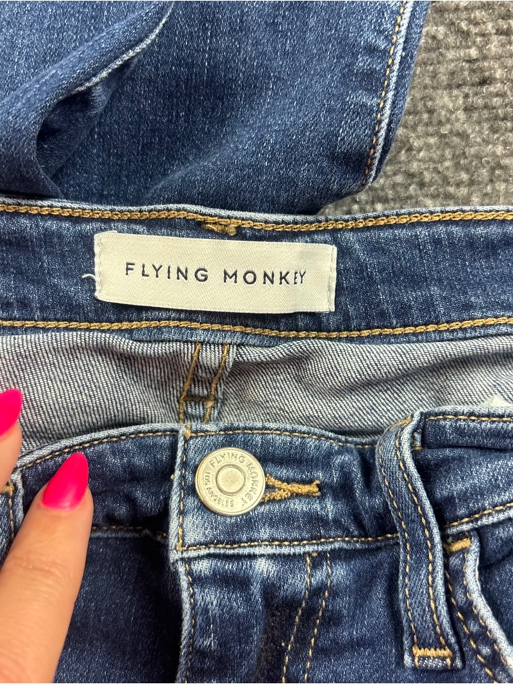 FLYING MONKEY Women’s Denim Slim Straight Leg Raw Hem Jeans size: 26 - Picture 6 of 7
